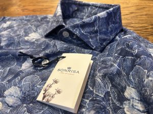 SONRISA（ソンリサ）柄シャツ