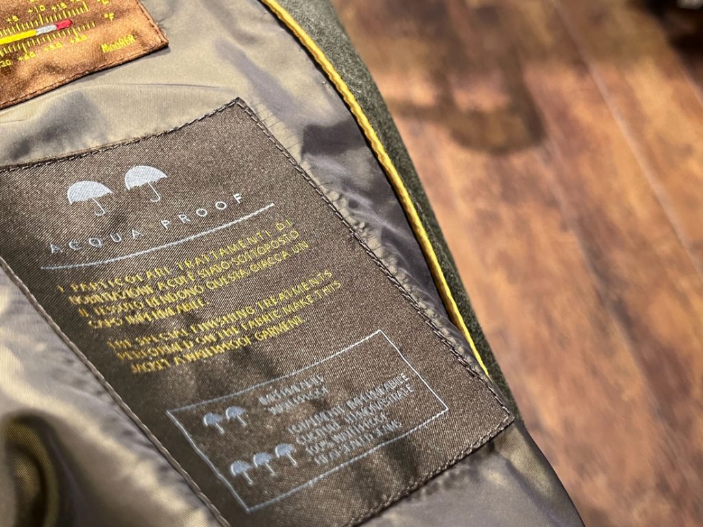 ムーレーの防水機能アクアプルーフ表示ラベル