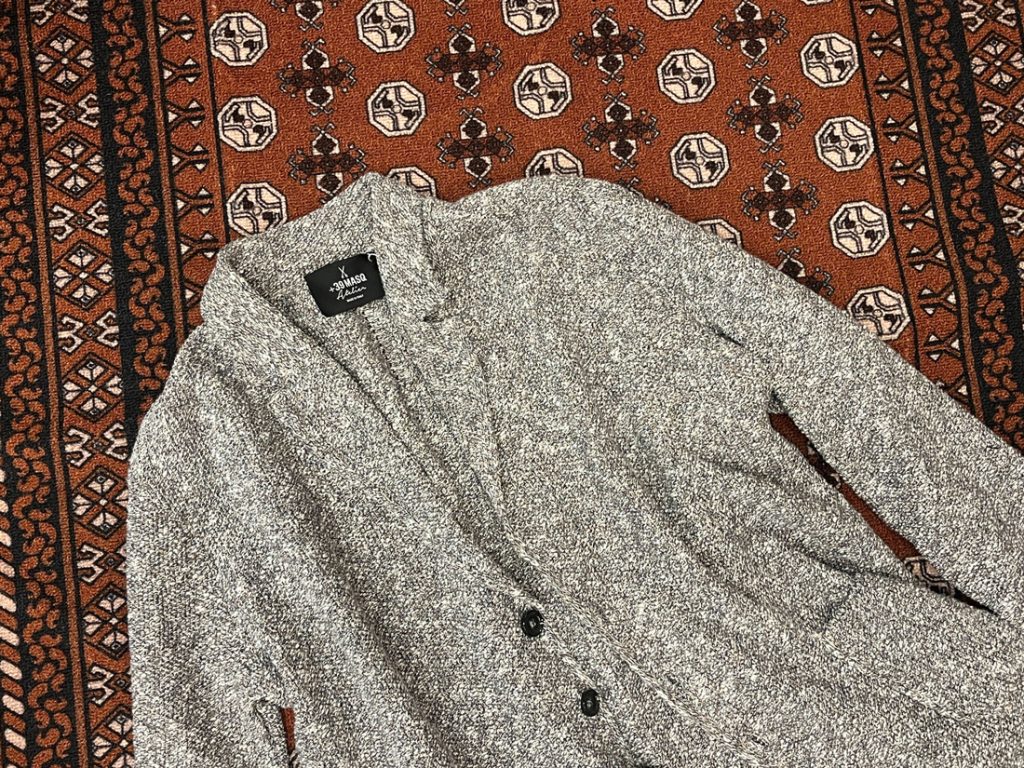 +39 masqのニットジャケット全体のデザイン