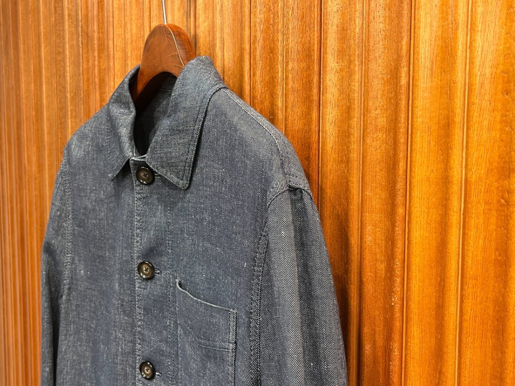 CIRCOLOリネン混ブルゾンのフロントデザイン