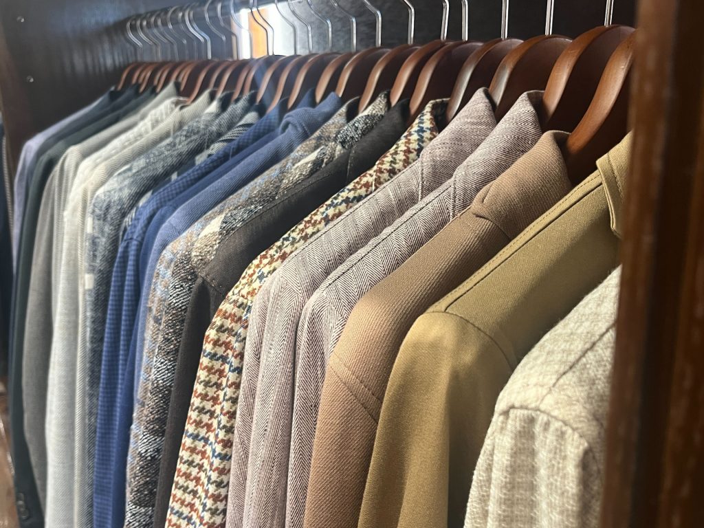 ジャケットコレクション クラシックなチェックや無地が並ぶUtsubo Stockのスタイリング提案