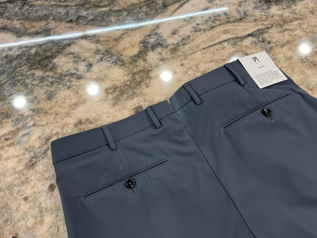 PT TORINOパンツのバックスタイル