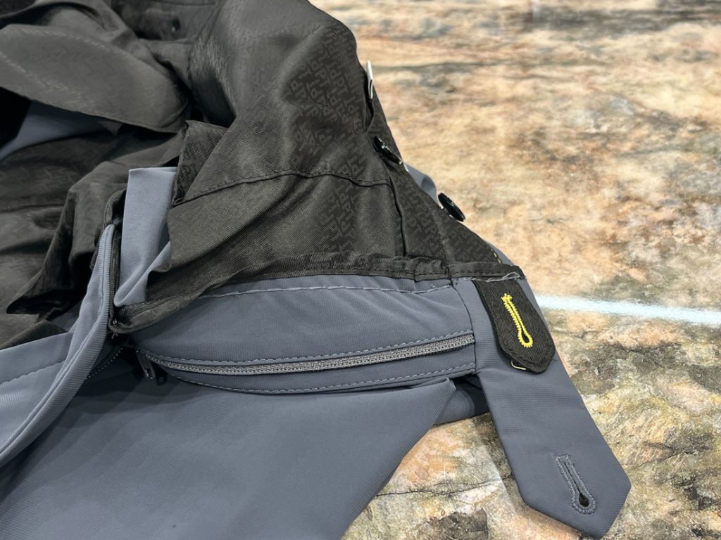 Activeモデルの内側構造と仕様