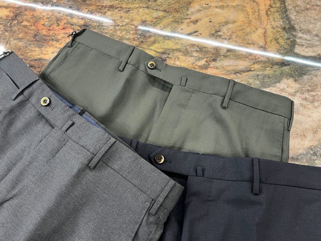 PT TORINOパンツのウエストディテール