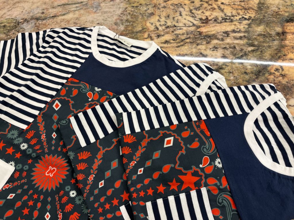 ETROのペイズリー切り替えデザインTシャツフロントイメージ