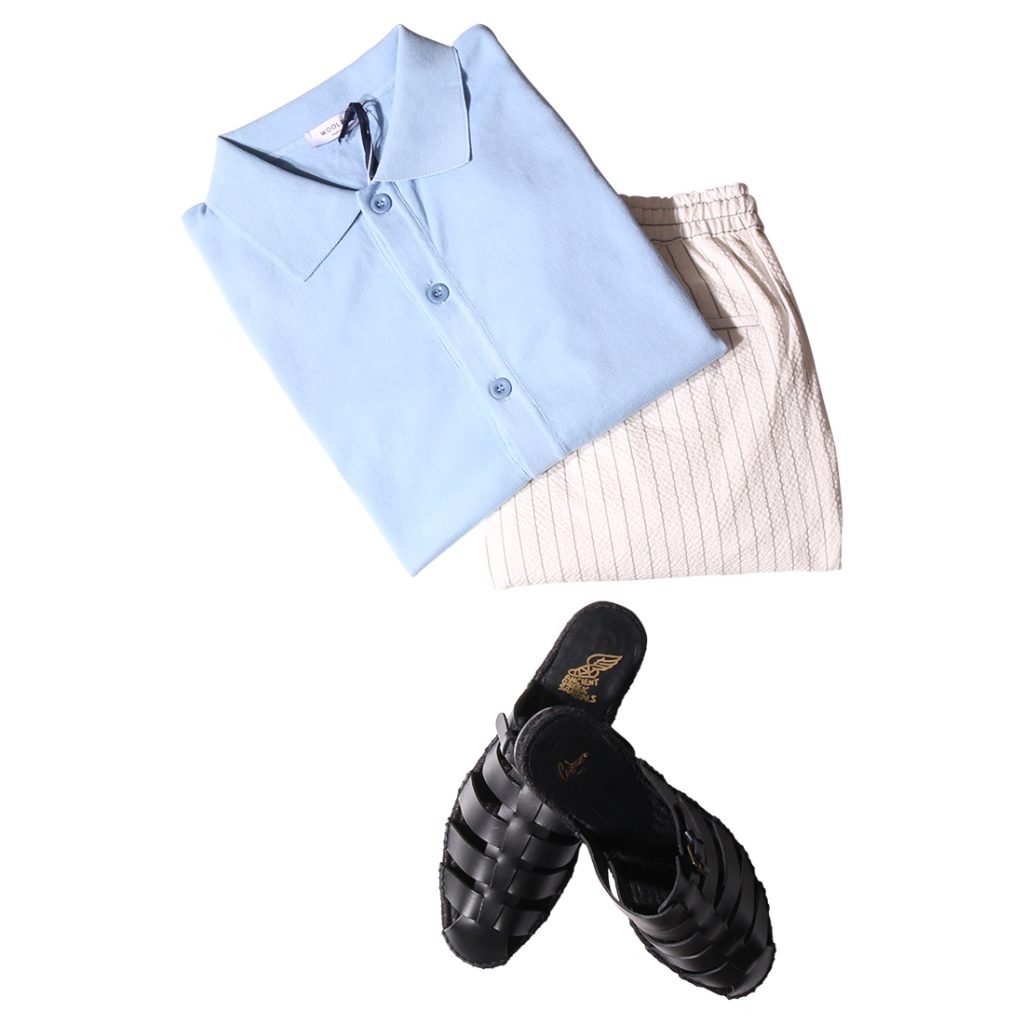 WOOL&COのニットシャツにBRIGLIA1949のシアサッカーストライプパンツとCastanerのグルカサンダルを合わせた春夏コーデ